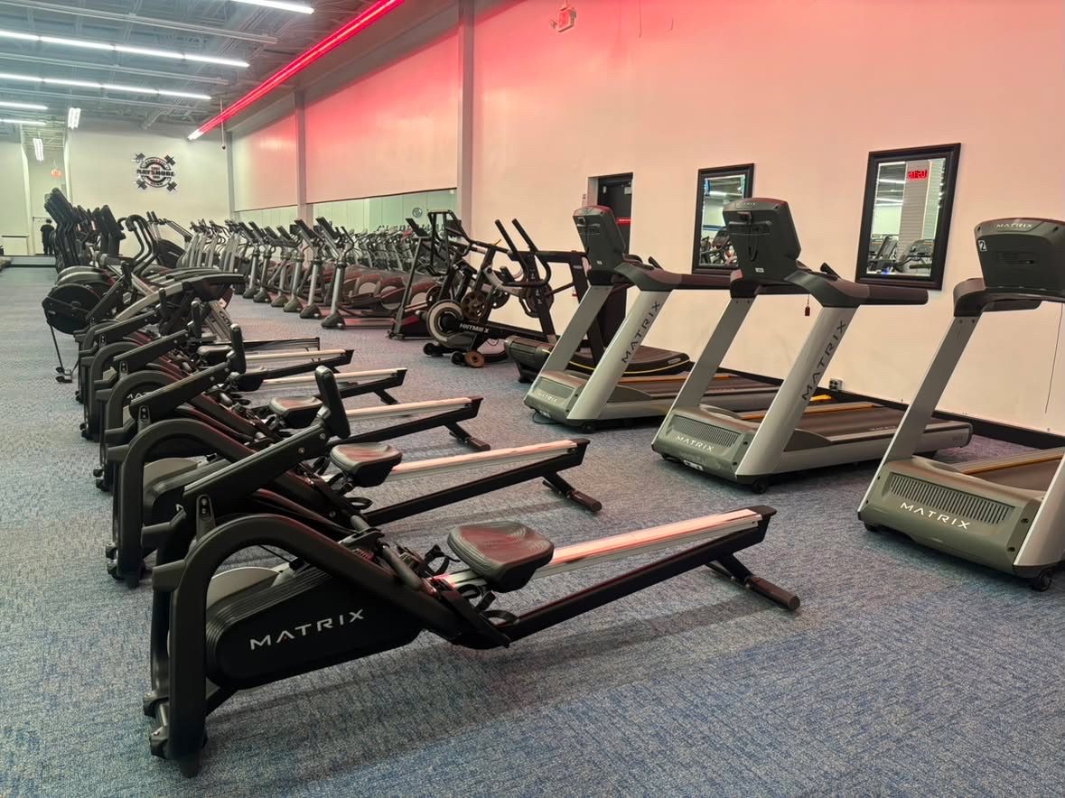 Cardio floor at Bayshore Athletic Club
